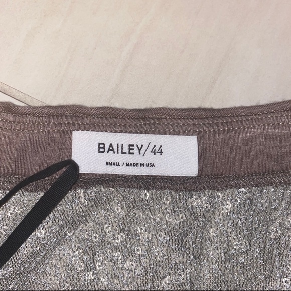 Bailey 44 Silver off the shoulder sequin top - Picture 5 of 6